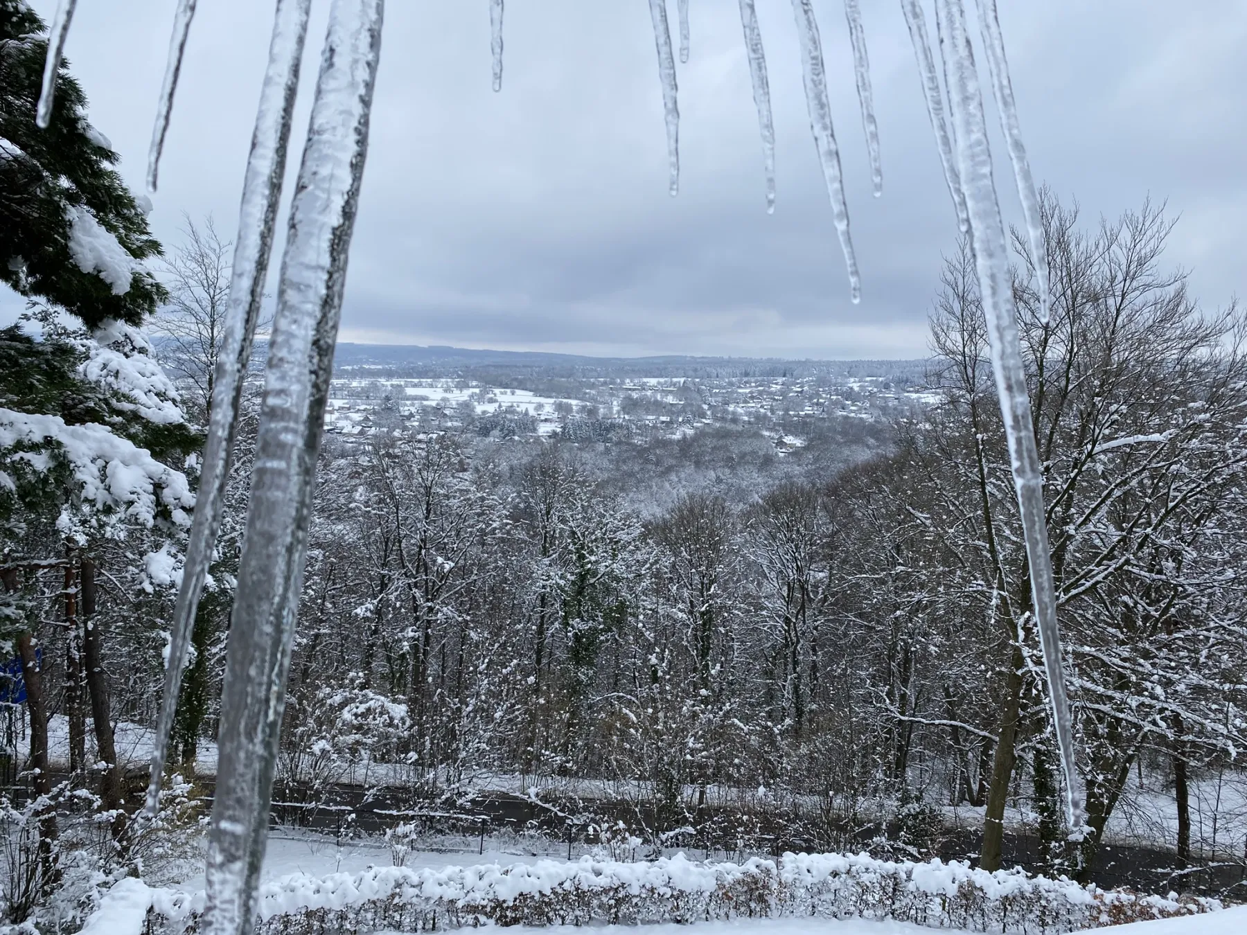 Le Soyeureux villa exterior